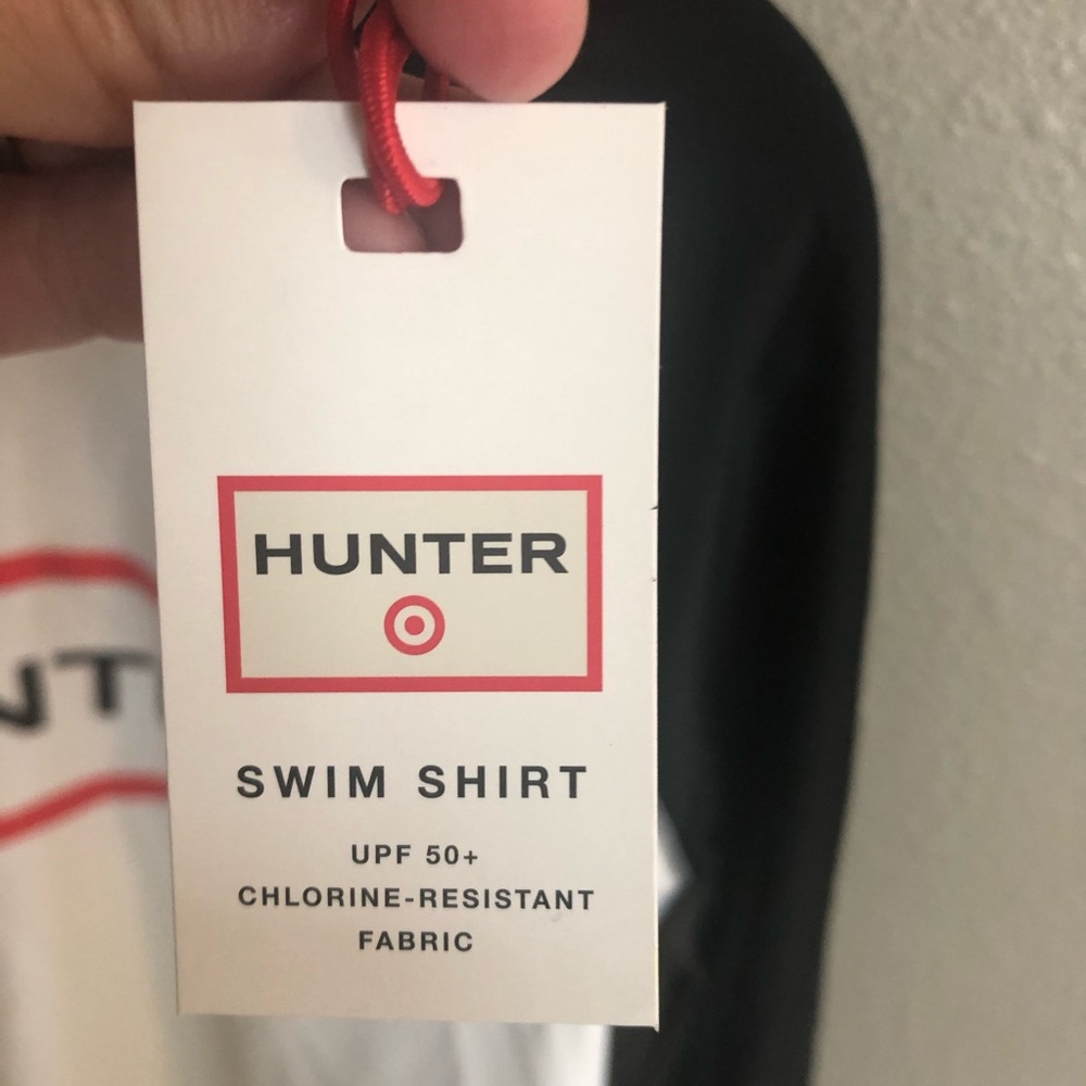 Hunter for Target Kids Rashgaurd - Picture 2 of 3